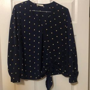 Lush brand long sleeve blouse in navy blue with small box print pattern. Large.